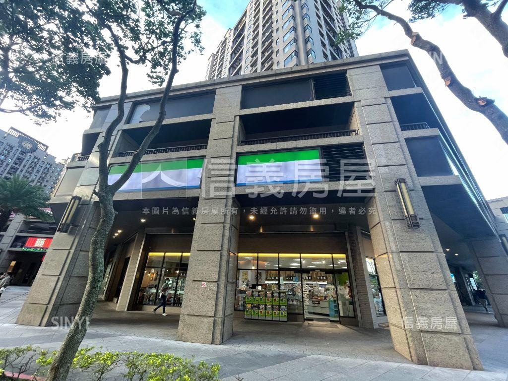 Ａ７黃金角間店面房屋室內格局與周邊環境