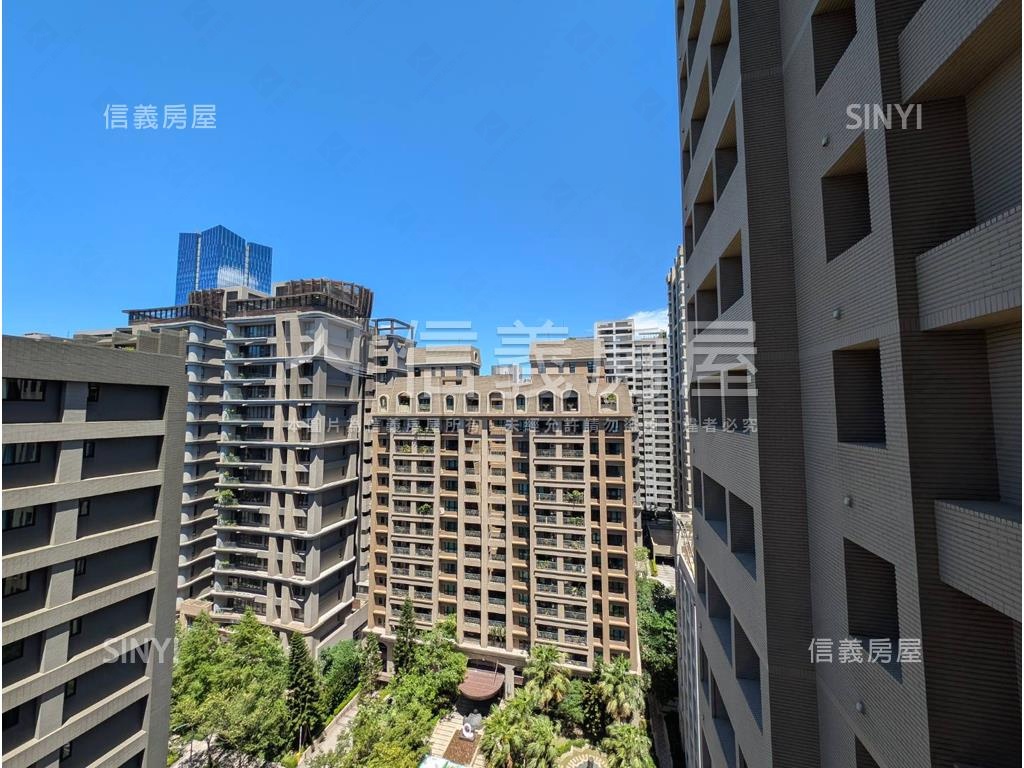 【稀世珍品】冠德鼎華四房房屋室內格局與周邊環境
