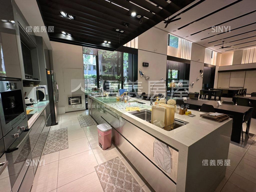 【稀世珍品】冠德鼎華四房房屋室內格局與周邊環境