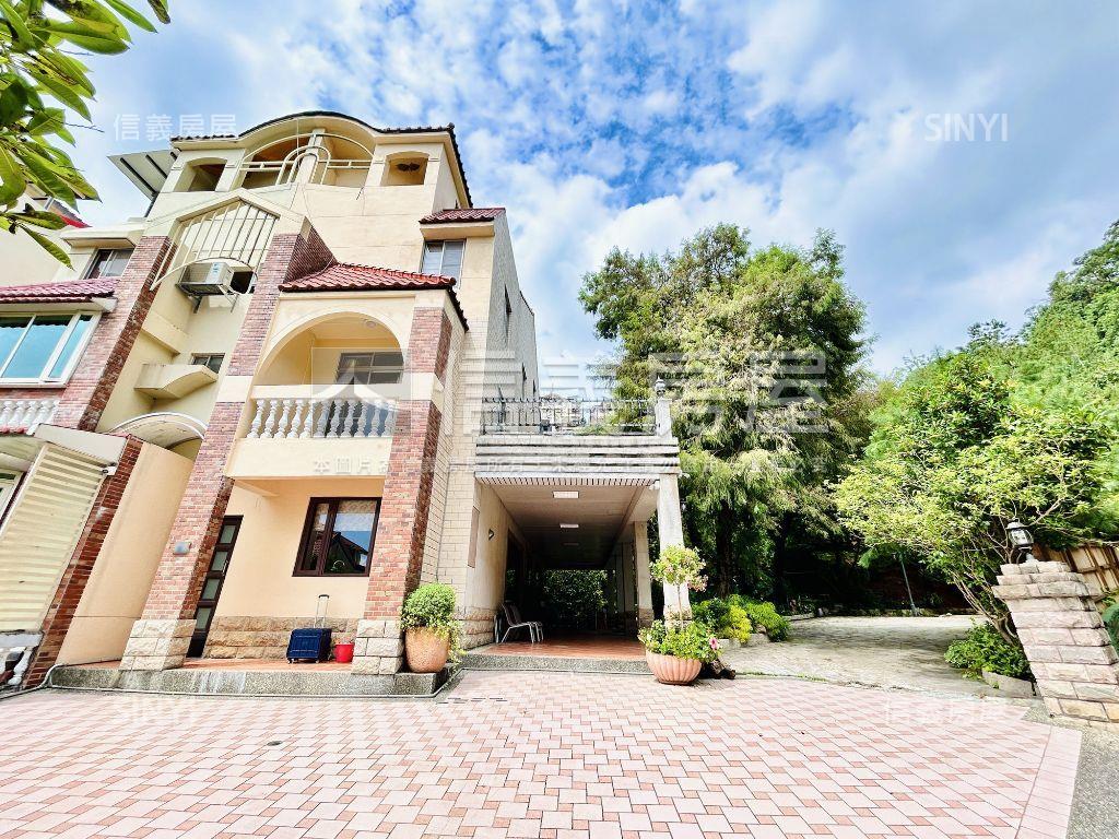 大側院邊間三面採光別墅房屋室內格局與周邊環境