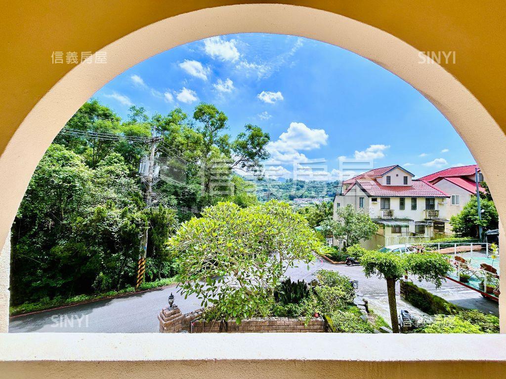 大側院邊間三面採光別墅房屋室內格局與周邊環境