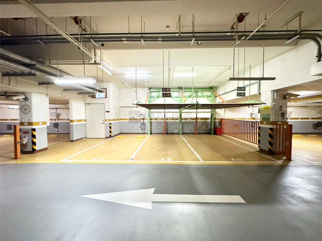 采梅園～景觀４房＋雙車位房屋室內格局與周邊環境
