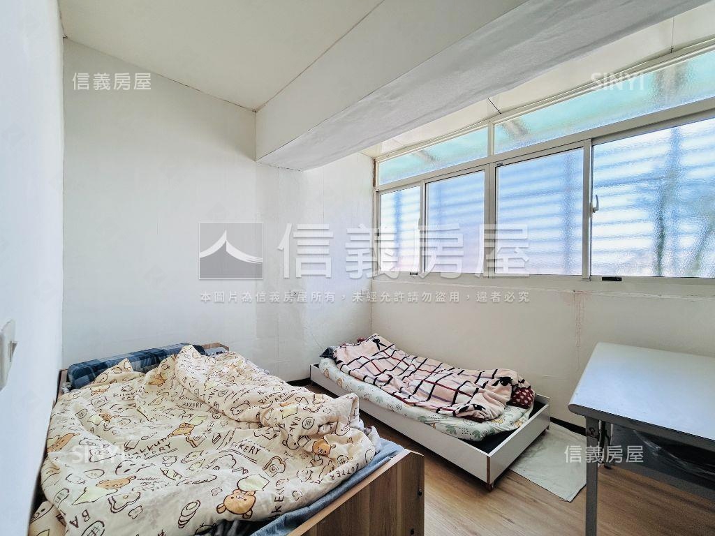 低總價近愛買中路國泰商圈房屋室內格局與周邊環境