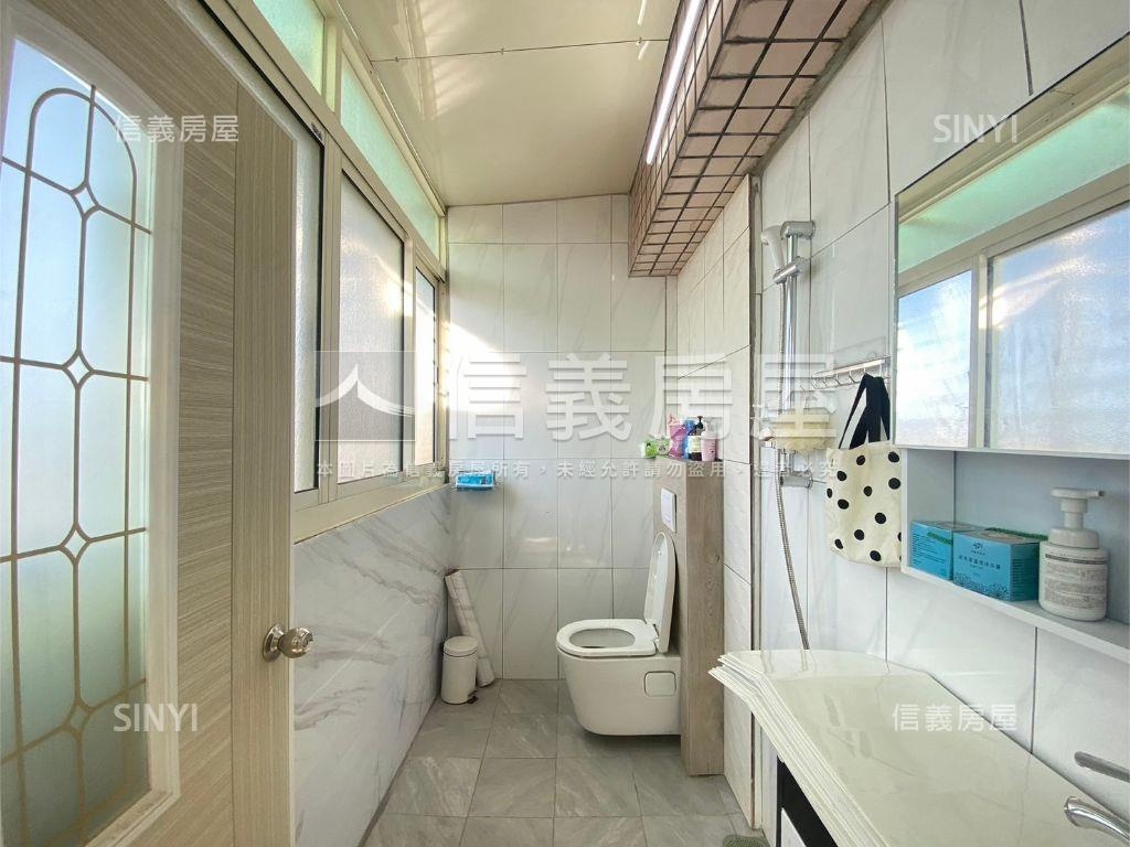 低總價近愛買中路國泰商圈房屋室內格局與周邊環境
