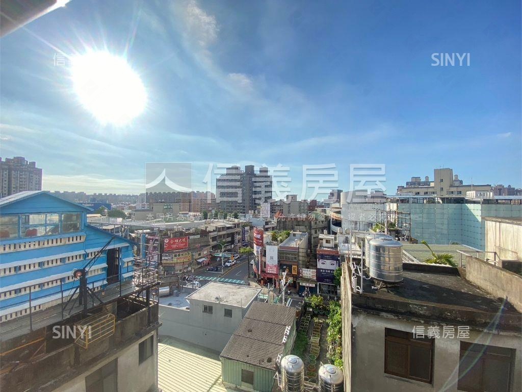 低總價近愛買中路國泰商圈房屋室內格局與周邊環境