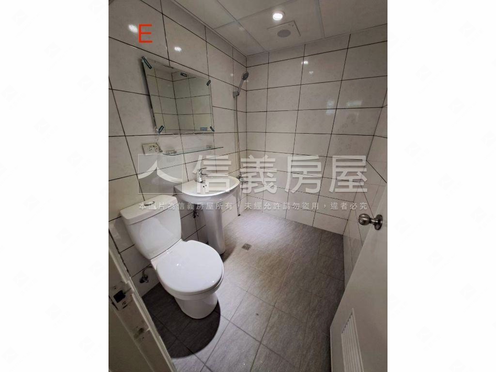 光華生活圈新裝潢四房房屋室內格局與周邊環境
