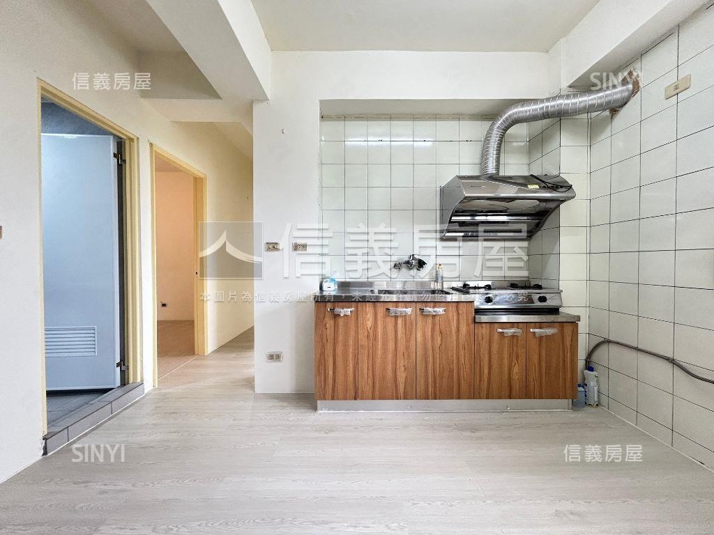 近運動公園全新整理三房房屋室內格局與周邊環境