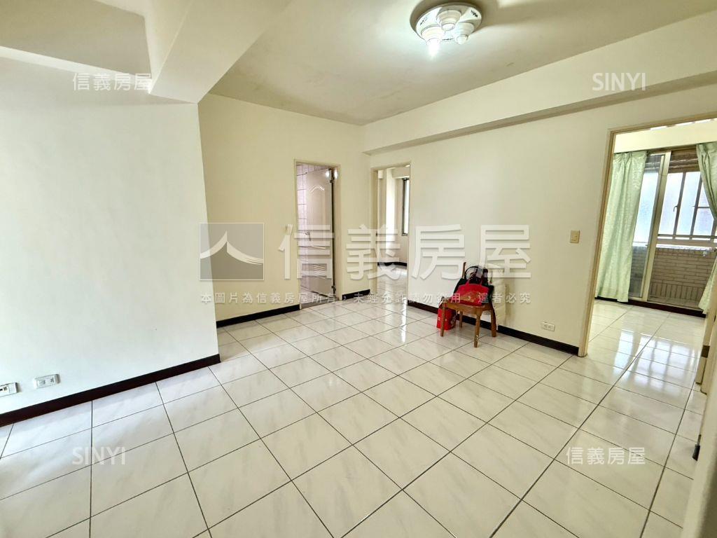 鳳凰城｜稀有電梯四房房屋室內格局與周邊環境