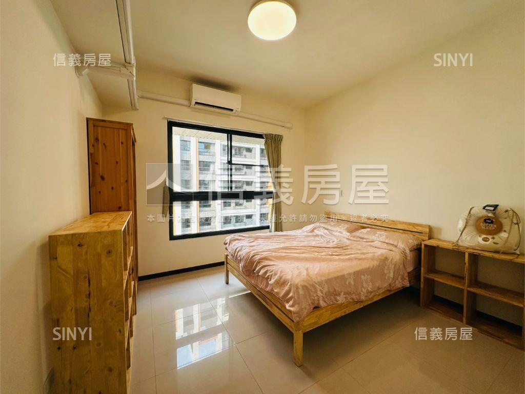 新世紀Ａ棟高樓層三房平車房屋室內格局與周邊環境