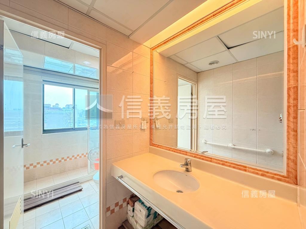 板橋法國賞高樓景觀雙車位房屋室內格局與周邊環境