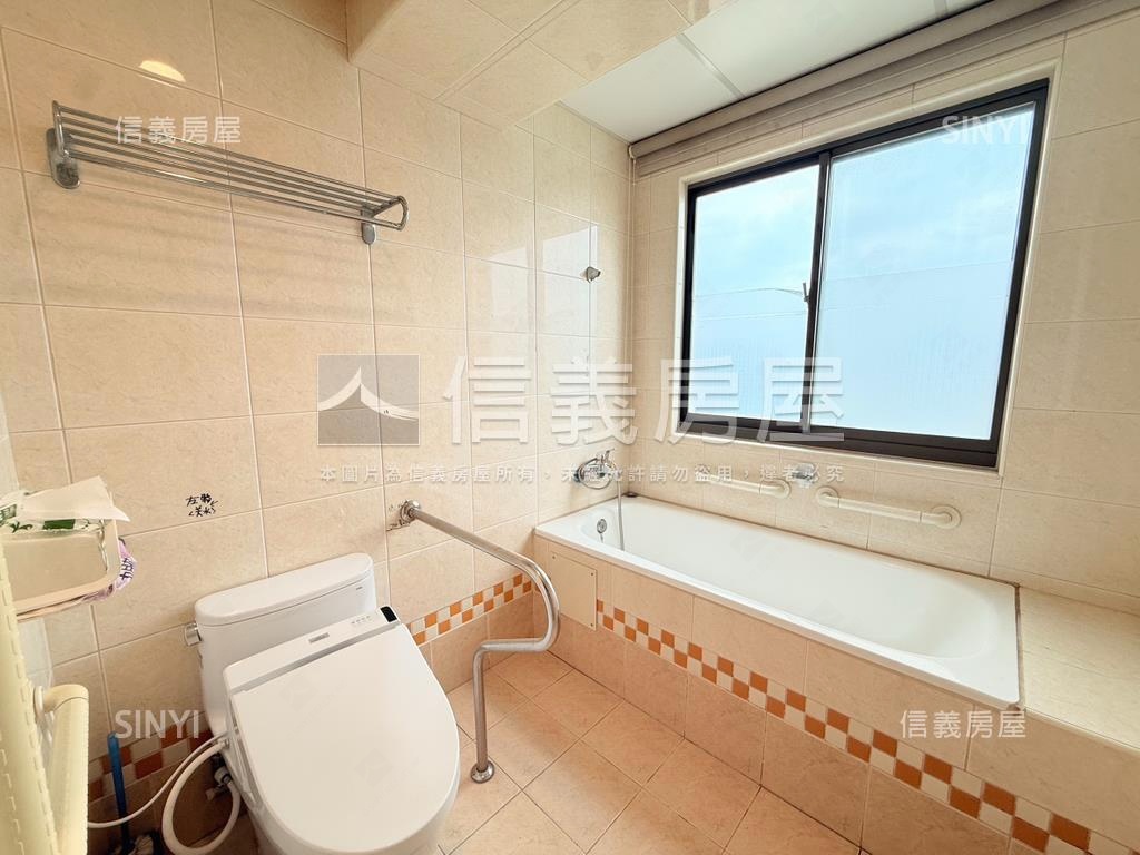 板橋法國賞高樓景觀雙車位房屋室內格局與周邊環境