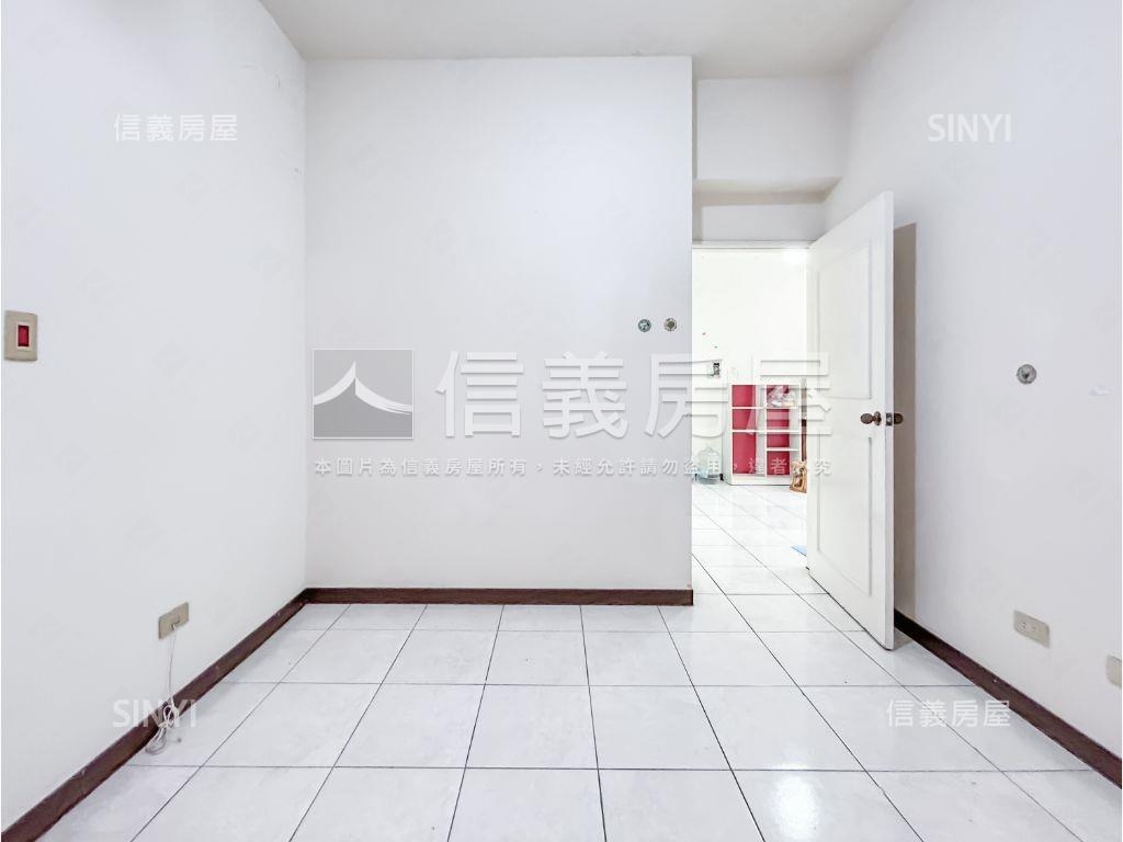 稀有釋出日出印象３房房屋室內格局與周邊環境