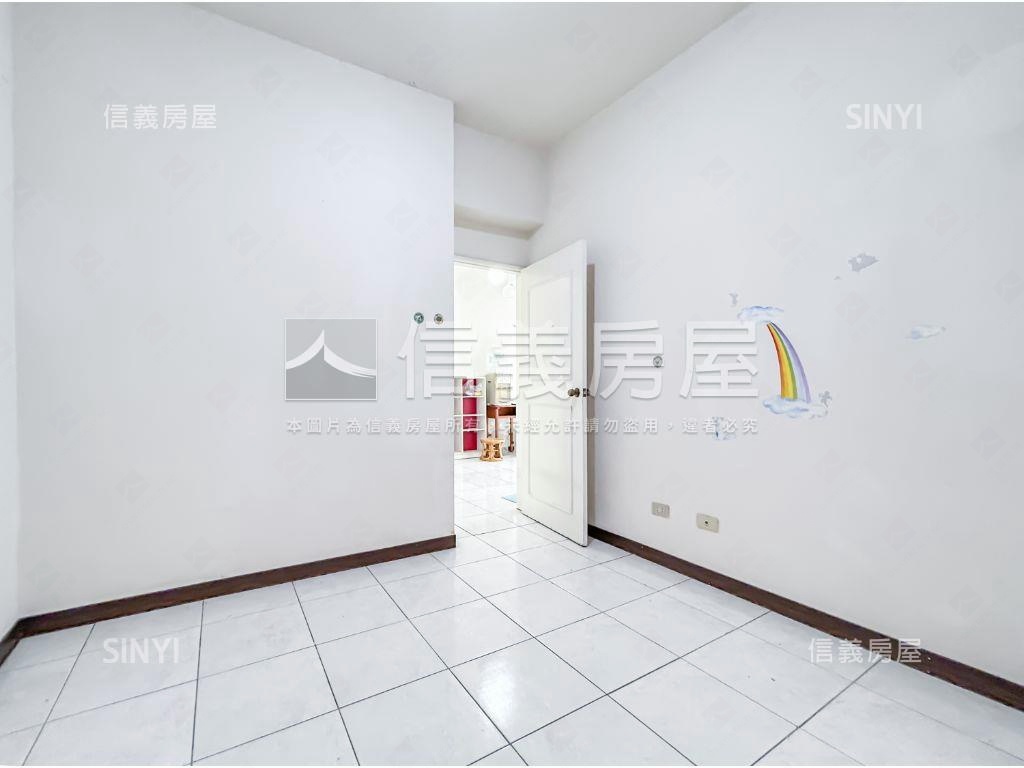 稀有釋出日出印象３房房屋室內格局與周邊環境