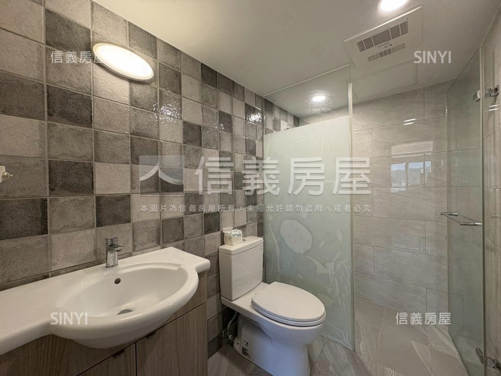 藝文美屋三房平面車位房屋室內格局與周邊環境