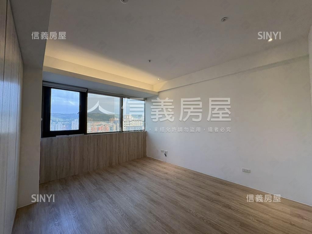 藝文美屋三房平面車位房屋室內格局與周邊環境