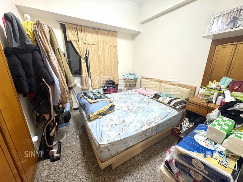 新店羅馬小資兩房附車位房屋室內格局與周邊環境