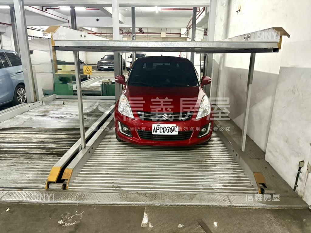 新店羅馬小資兩房附車位房屋室內格局與周邊環境
