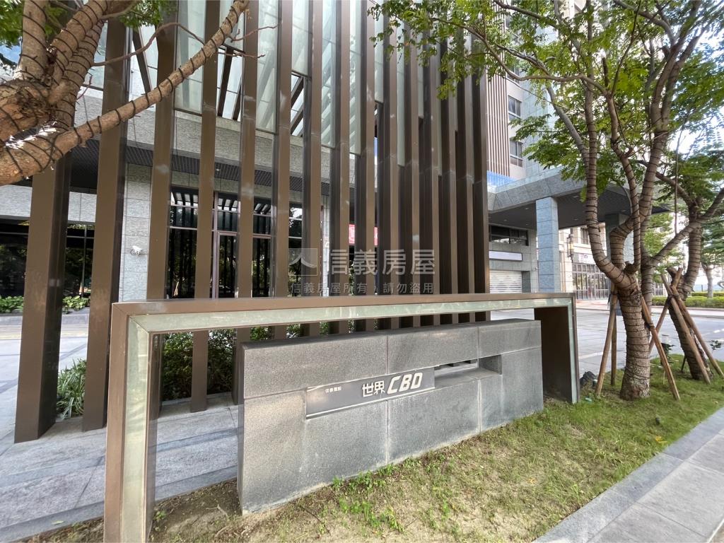青商路百坪四房豪宅房屋室內格局與周邊環境