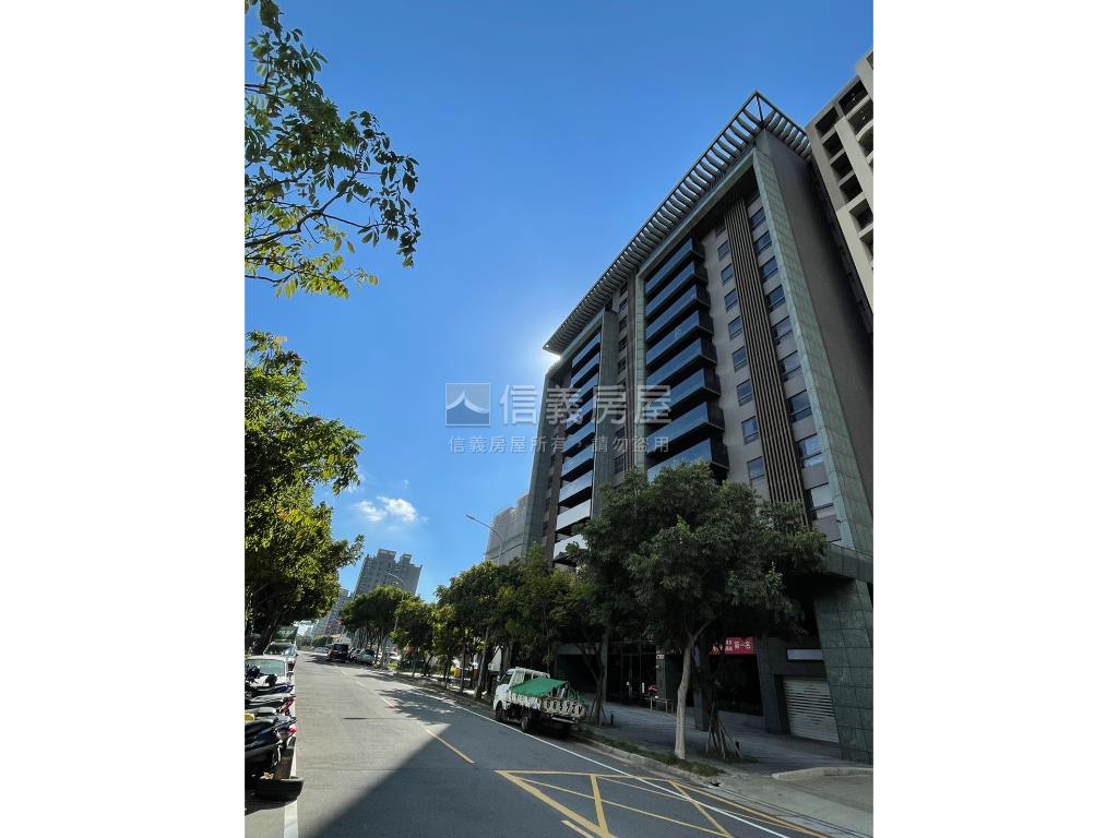 青商路百坪四房豪宅房屋室內格局與周邊環境