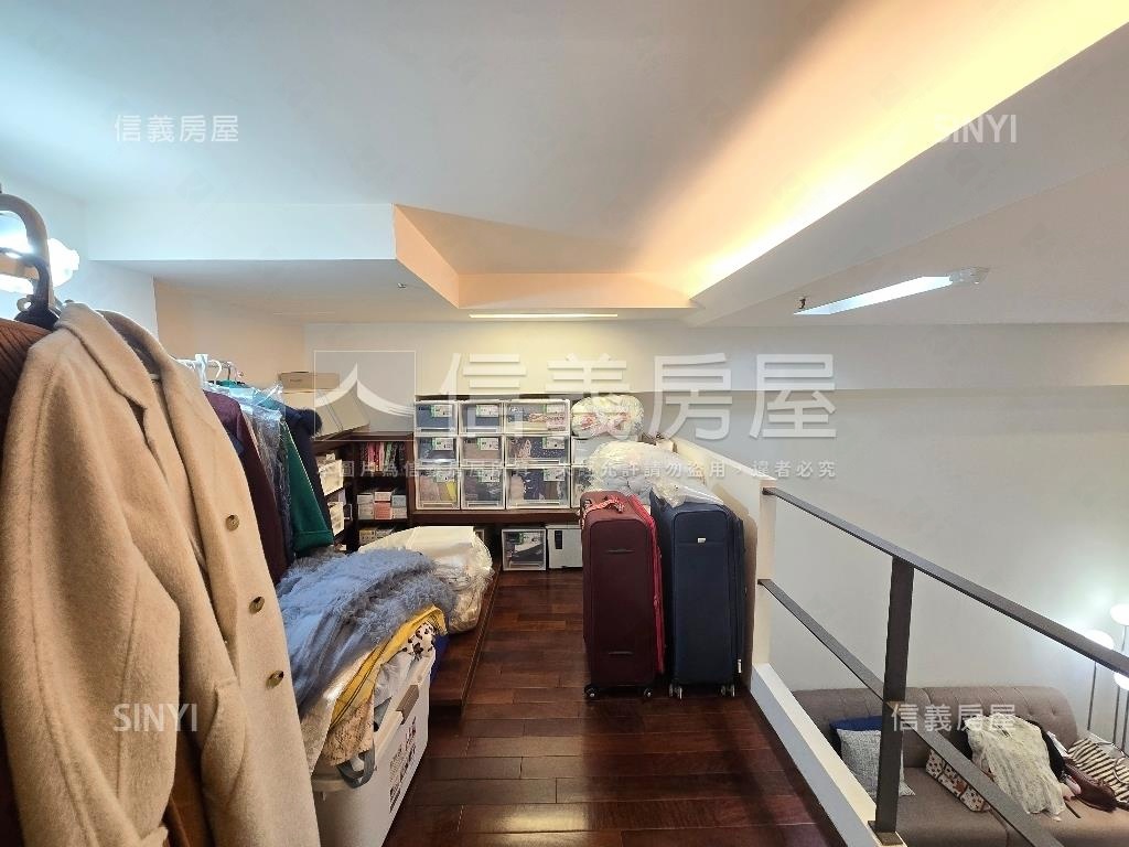 新婚成家亮麗電梯房屋室內格局與周邊環境