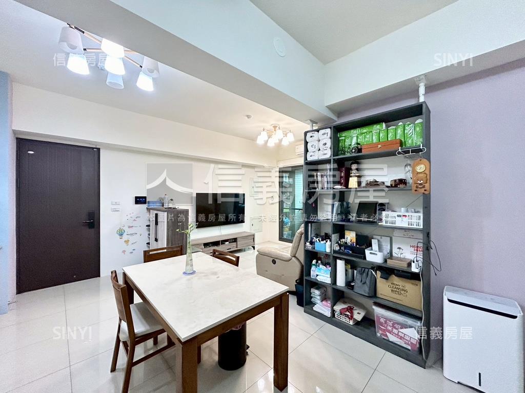 綠光森林兩房雙衛浴車位房屋室內格局與周邊環境