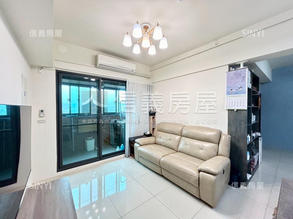 綠光森林兩房雙衛浴車位房屋室內格局與周邊環境