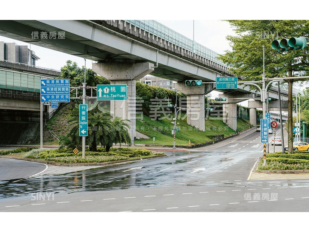 湖心ＡＩＴ房屋室內格局與周邊環境