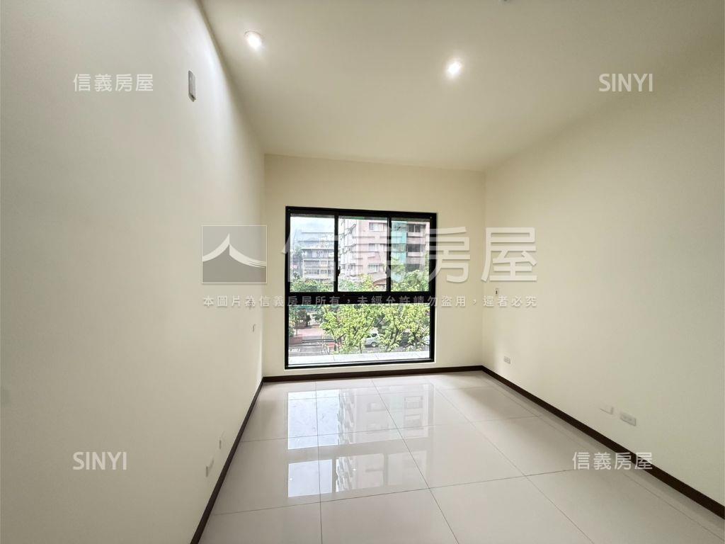 ｛松德８８｝全新標準三房房屋室內格局與周邊環境