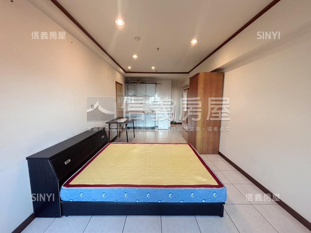 摩天高樓美景套房房屋室內格局與周邊環境