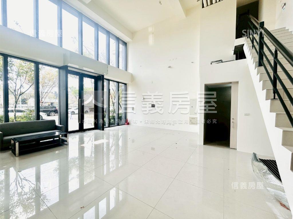 水蓮１７全新大面寬店面房屋室內格局與周邊環境