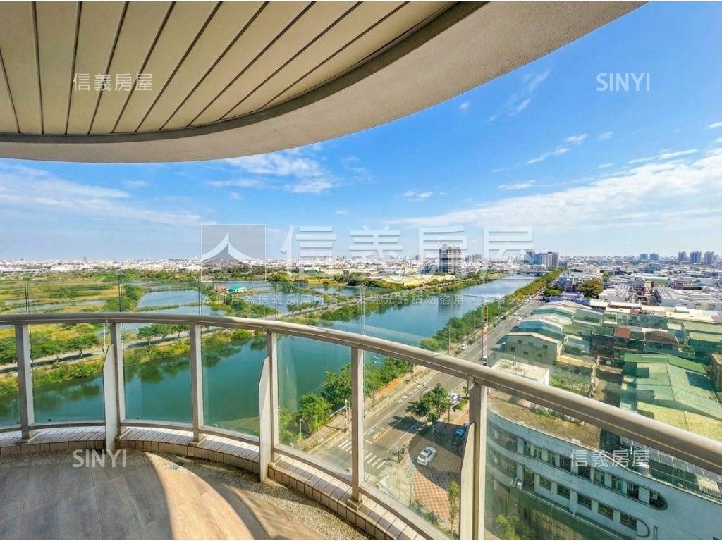 璞日河景四面採光三房平車房屋室內格局與周邊環境