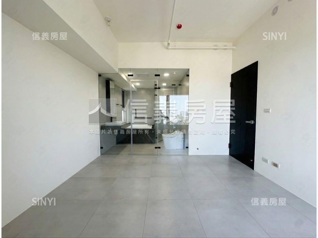 璞日河景四面採光三房平車房屋室內格局與周邊環境