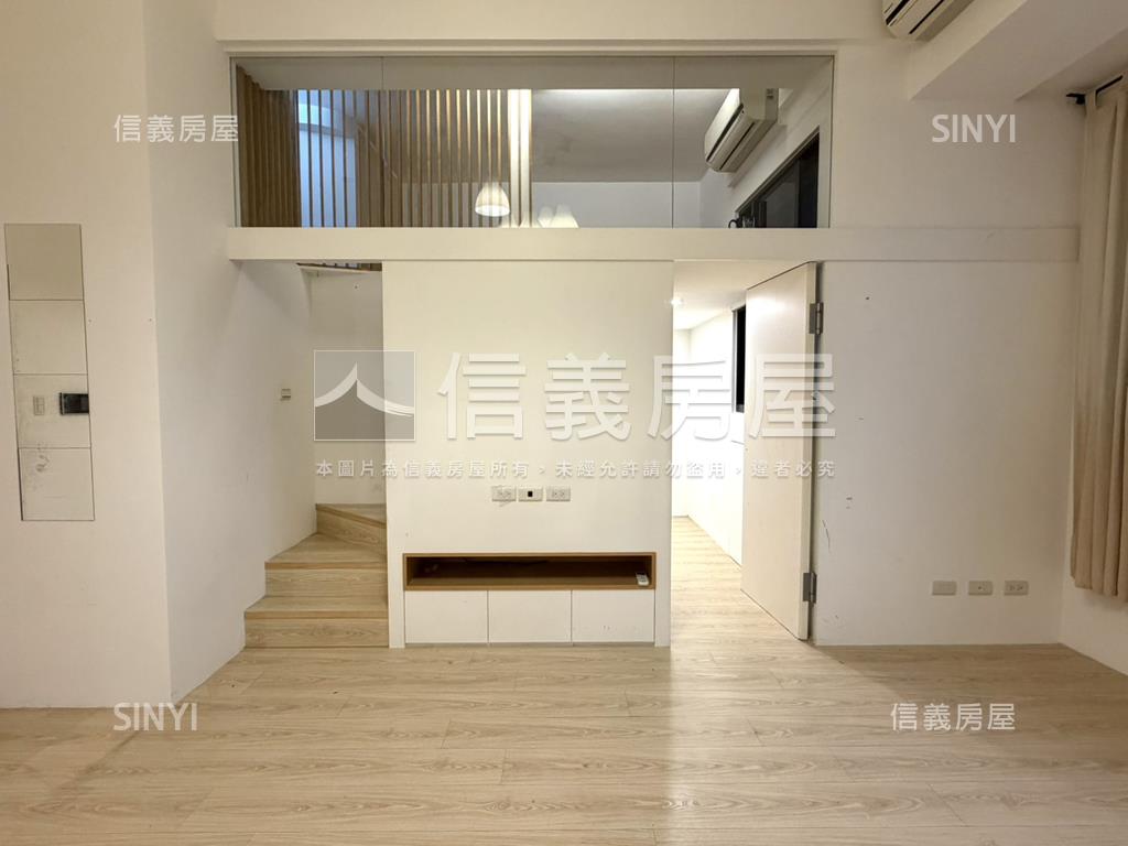 中正一境挑高美宅車位房屋室內格局與周邊環境