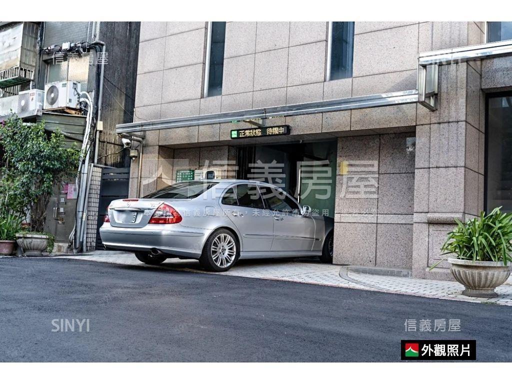 民生麗都休旅大車位房屋室內格局與周邊環境