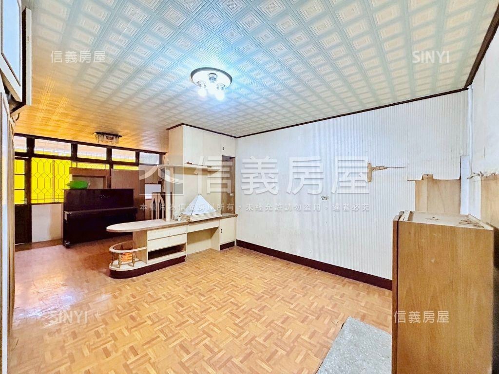 近力行國小活路透天房屋室內格局與周邊環境