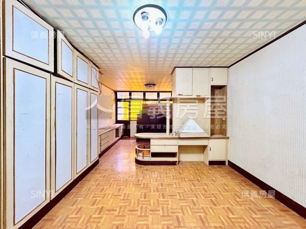 近力行國小活路透天房屋室內格局與周邊環境
