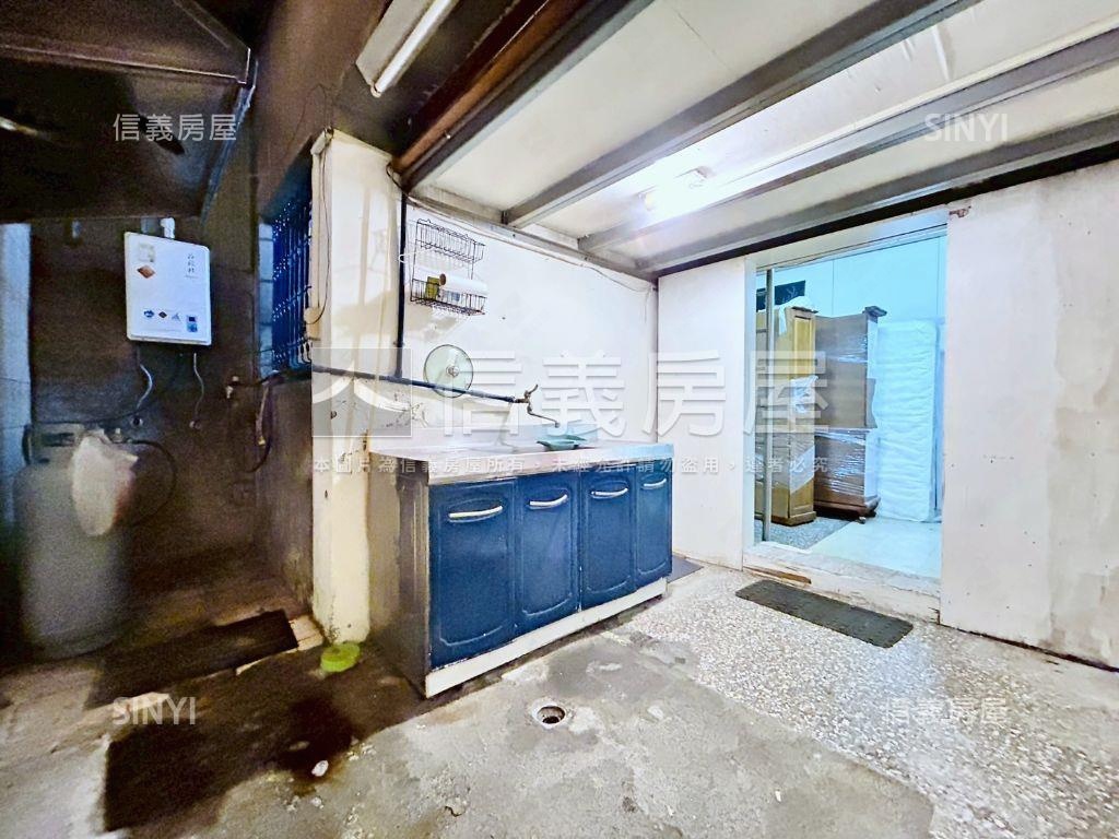 近力行國小活路透天房屋室內格局與周邊環境