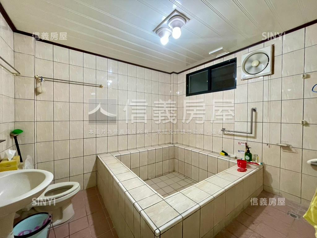 礁溪市區便宜優質溫泉透天房屋室內格局與周邊環境