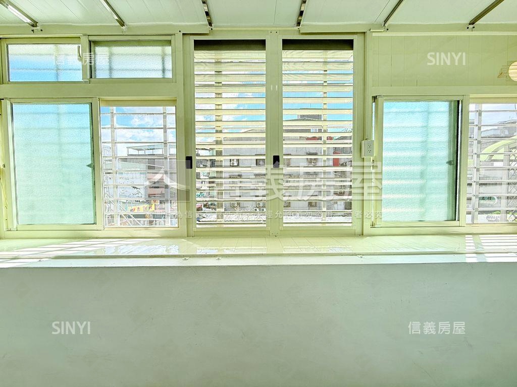 佳瑪商圈前後陽台邊間三樓房屋室內格局與周邊環境