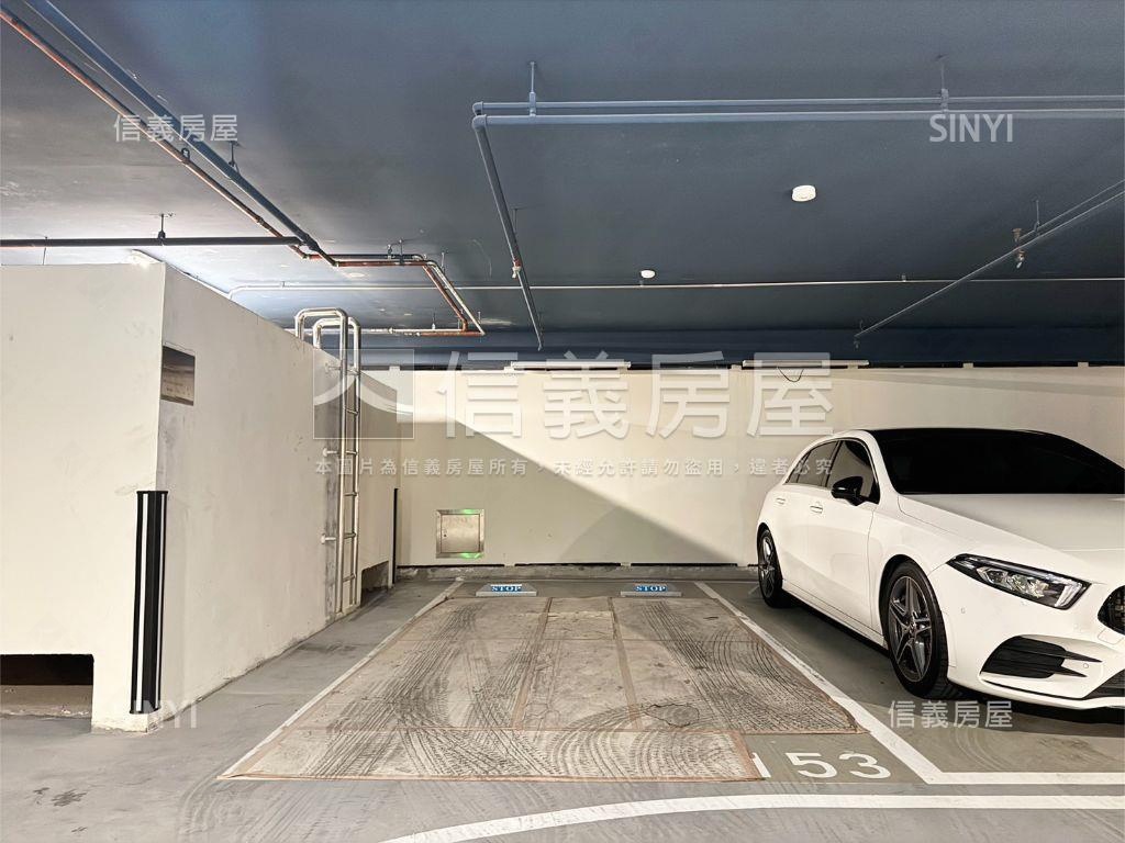 漢皇盛世稀有邊間＋車位房屋室內格局與周邊環境