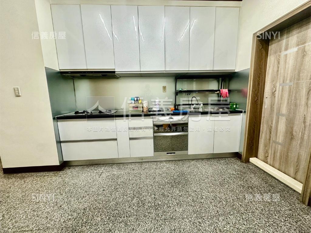 文山尖美小城騎樓店面房屋室內格局與周邊環境