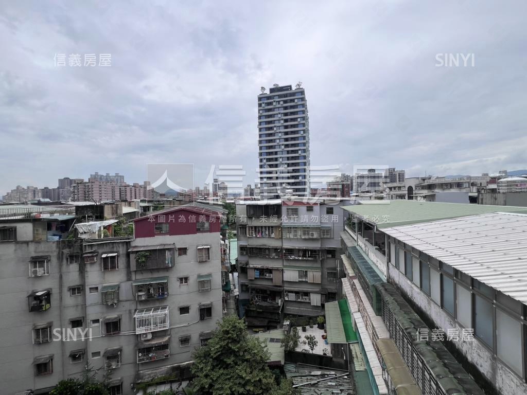 秀山國小旁美裝大三房房屋室內格局與周邊環境