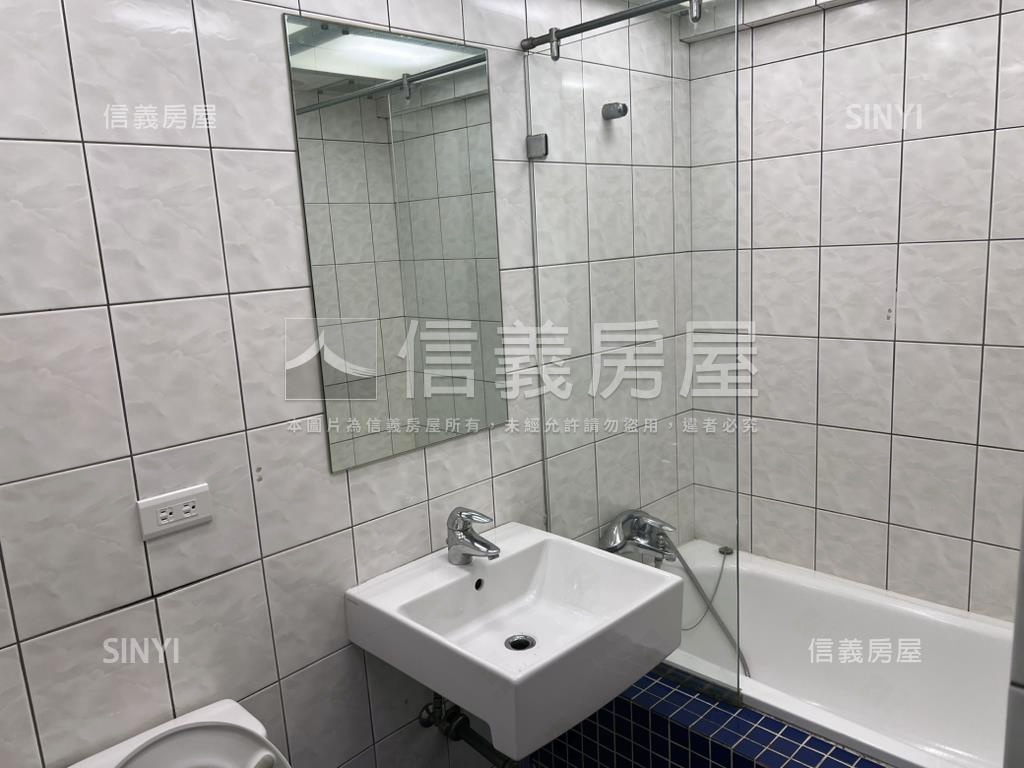 秀山國小旁美裝大三房房屋室內格局與周邊環境