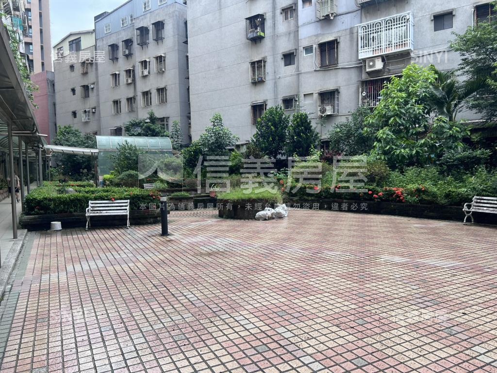 秀山國小旁美裝大三房房屋室內格局與周邊環境