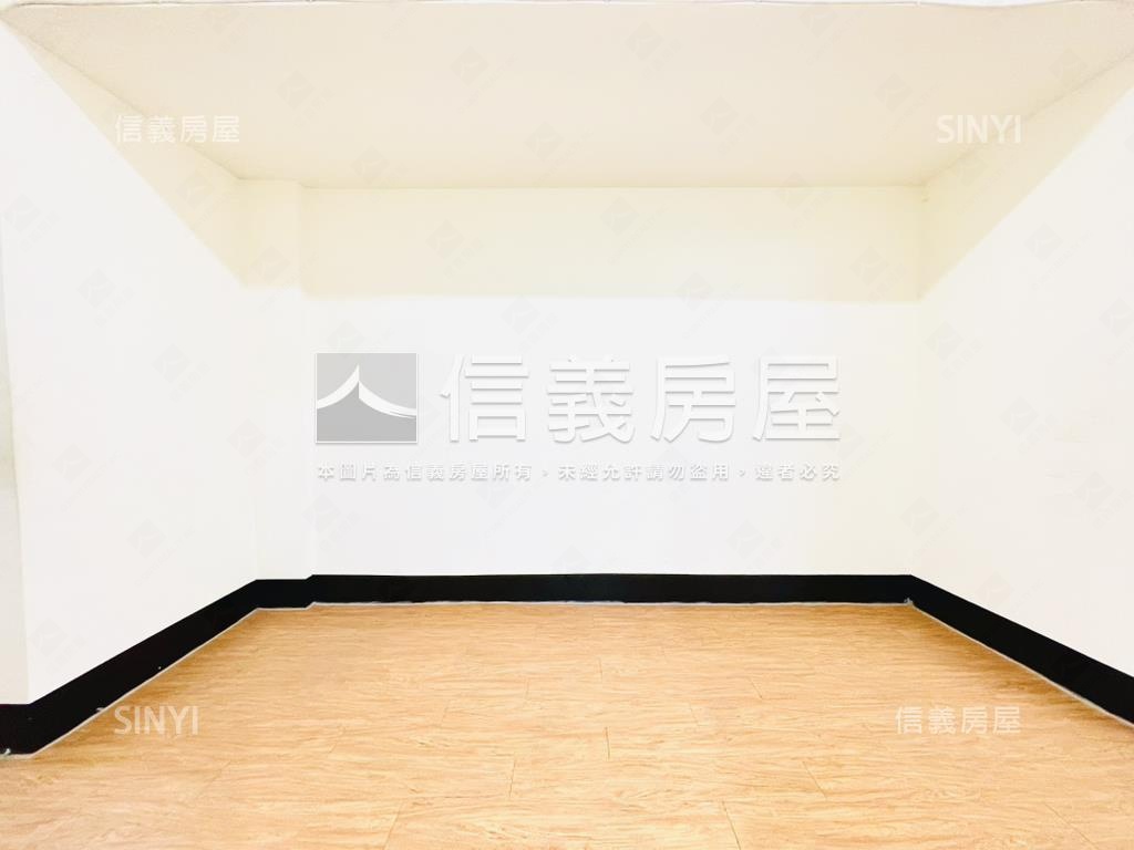 台北門牌南環線低總三樓寓房屋室內格局與周邊環境