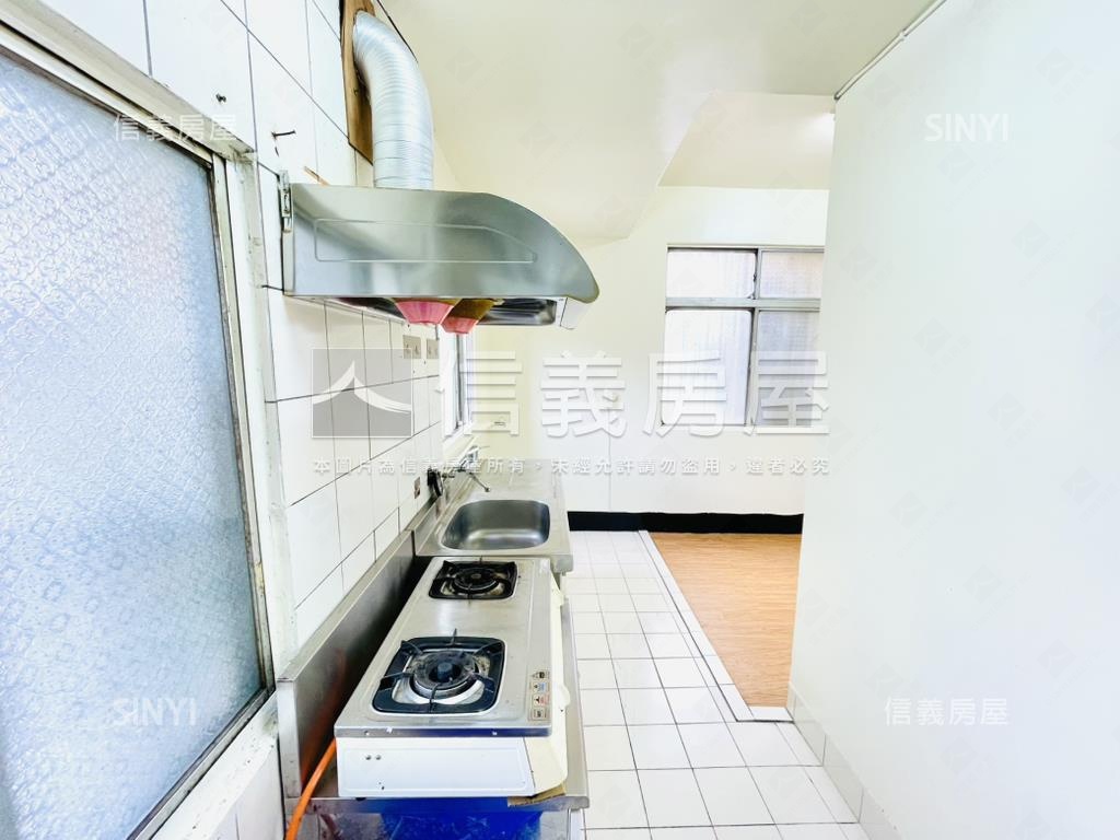 台北門牌南環線低總三樓寓房屋室內格局與周邊環境
