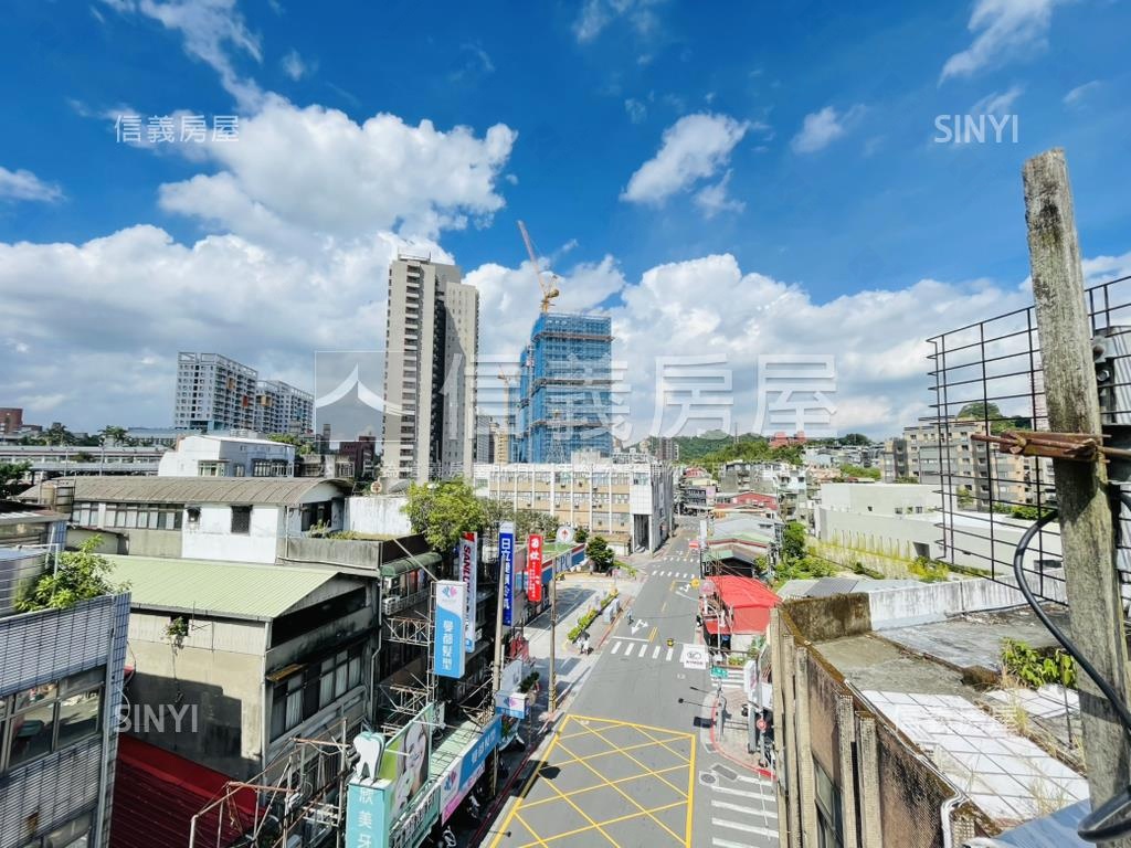 台北門牌南環線低總三樓寓房屋室內格局與周邊環境