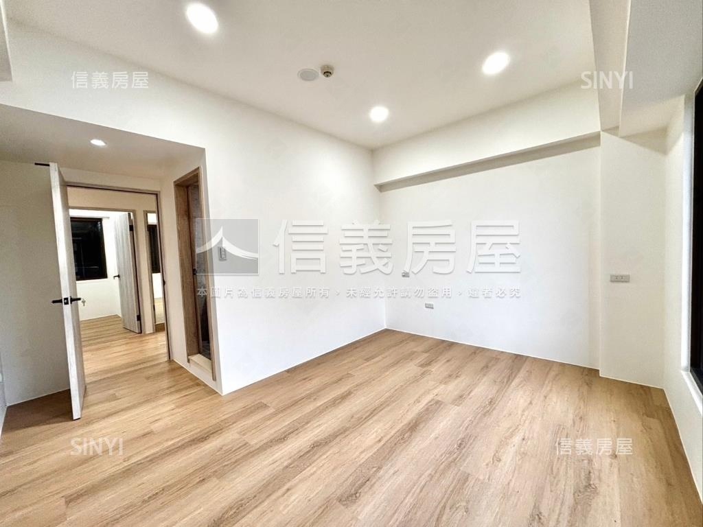 中正氣派翠堤電梯三房房屋室內格局與周邊環境