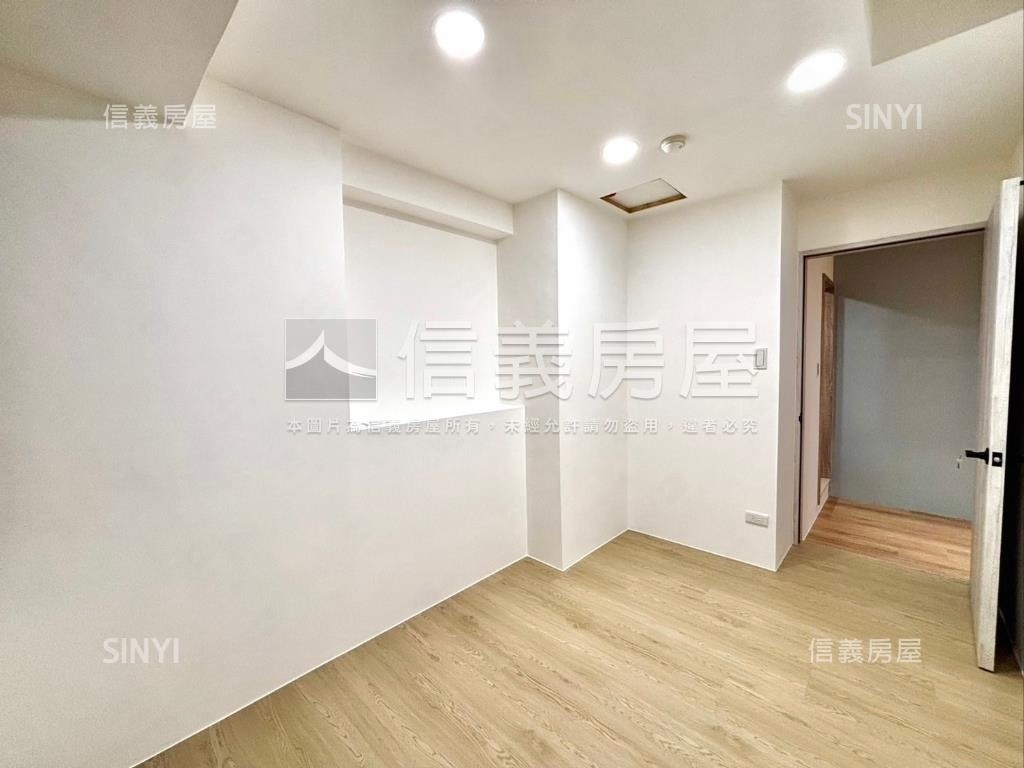 中正氣派翠堤電梯三房房屋室內格局與周邊環境