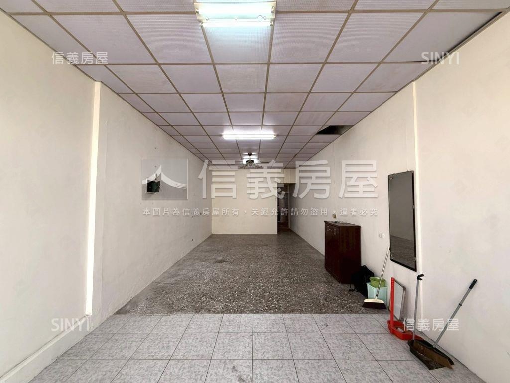 近家樂福沙鹿美透天房屋室內格局與周邊環境